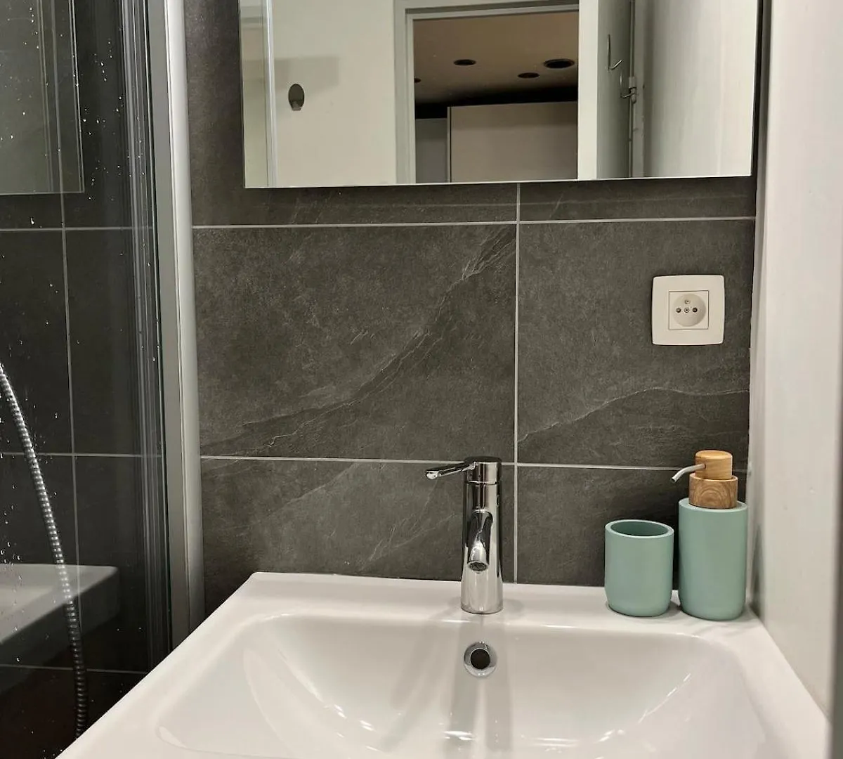 Beautiful Cozy And Fully Renovated Apartment Chamonix 0*,  France
